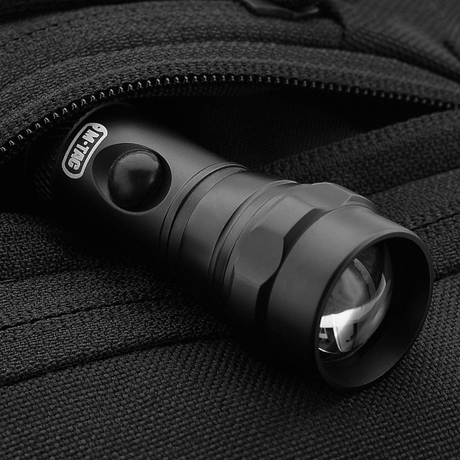 M-Tac Carry Sling Taske Elite Gen.IV, musta nylon, Velcro, fokus vetoketjutaskuun ja M-Tac-logoon, galleria, positio 1