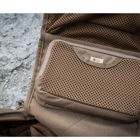 M-Tac Hook & Loop Utility Panel, kestävä materiaali, mesh-vetoketjutasku modulaariseen sisäiseen organisointiin, galleria-asento 1