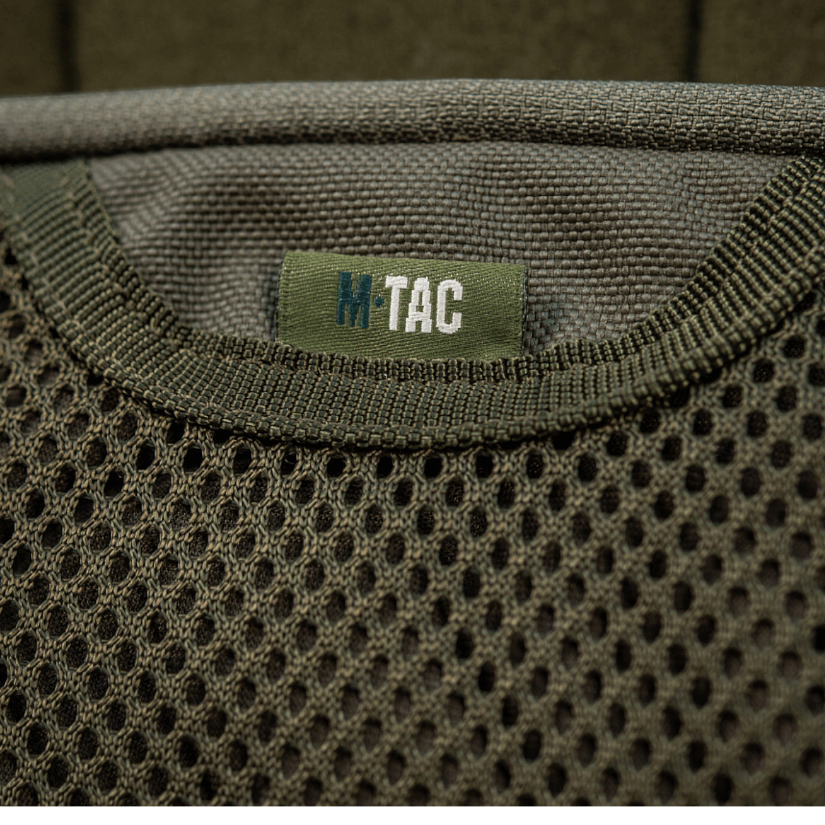 M-Tac Hook & Loop Utility Panel med mesh-lomme og lynlås, velegnet til organisering i tasker og rygsække