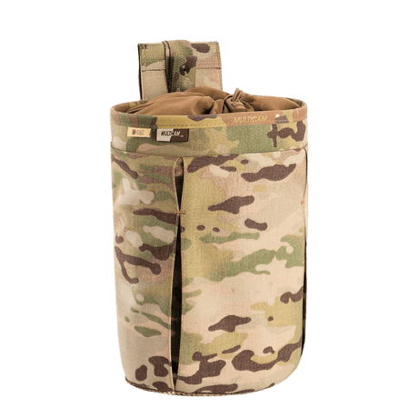 M-Tac Mag Drop Pouch Elite maastokuvioisena MOLLE-kiinnitykseen, käytetty nopeaan lippaiden vaihtoon hätätilanteissa.