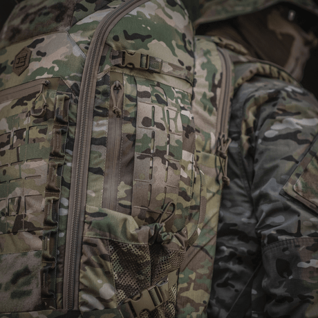 M-Tac Large Gen.IV Elite maastokuvioitu Cordura-reppu ulko- ja taktiseen käyttöön.