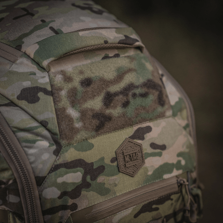 M-Tac Large Gen.IV Elite maastokuvioitu reppu kestävällä Cordura-materiaalilla, lähikuva.