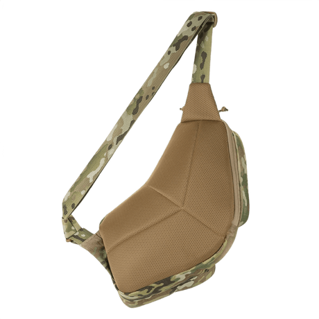 M-Tac Bat Wing Bag Elite maastokuvio, kestävä Cordura 500 MS -materiaali, YKK-vetoketjut, sopii sotilaskäyttöön ja säilytykseen.