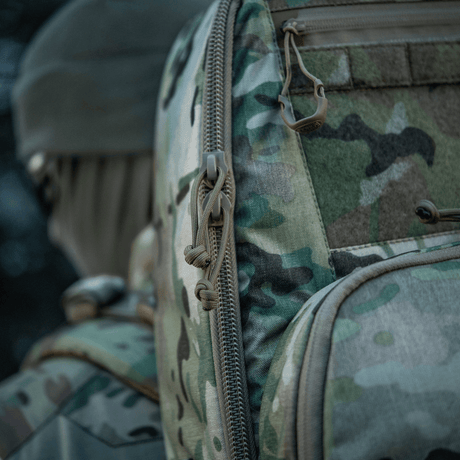 M-Tac Gun Backpack Case 125 cm Gen.II Elite camo-kuosissa, tukeva Cordura ja käytännöllinen vetoketjudetalji, suunniteltu aseiden suojaamiseen