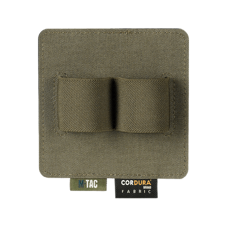 M-Tac Double Mag Pouch Hook Backed Magazine säädettävillä väliseinillä kahdelle pistoolilippaalle, yhteensopiva Velcro-pinnan kanssa.