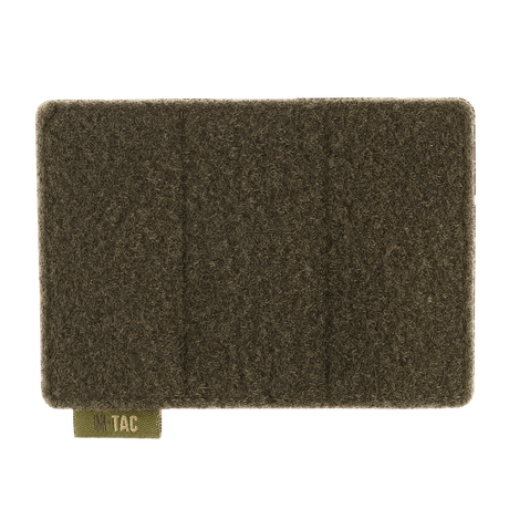 M-Tac Taktisk Morale Patch Display Board Hook and Loop Molle 120x85, vakaa muovipohja MOLLE-järjestelmiin ja merkkien kiinnitykseen.