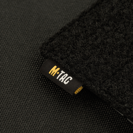 M-Tac Taktisk Morale Patch Display Board Hook and Loop Molle 120x85 MOLLE-kiinnityksellä ja muovipohjalla merkeille.