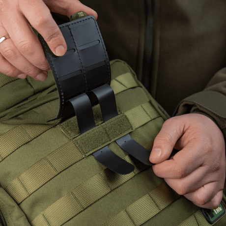M-Tac paneeli patcheille MOLLE 80x135. Vankka sovitus MOLLE-järjestelmiin, hook & loop overflade patcheille ja ID:lle