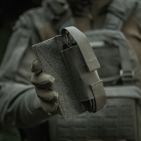 M-Tac Tourniquet Pouch Elastisk VELCRO Gen.II plate carrierissa, VELCRO-lukitus, taktinen muotoilu Cordura 500D:stä ja Texcel-hihnoilla
