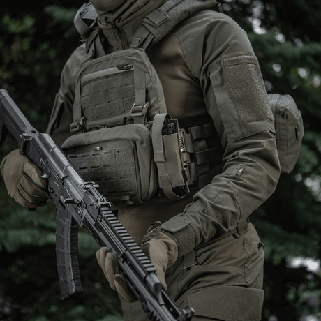 M-Tac Tourniquet Pouch Elastisk VELCRO Gen.II kiinnitetty taktiseen liiviin nopeaa pääsyä C-A-T tourniquetiin varten
