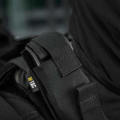 M-Tac Tourniquet Pouch Elastisk med MOLLE Gen.II kiinnitetty varusteisiin; nopea C-A-T-tourniquetin säilytys; Cordura-materiaali.