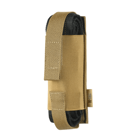 M-Tac Tourniquet Pouch Elastisk med MOLLE Gen.II Cordura-materiaalista nopeaan pääsyyn, sivusta nähtynä.