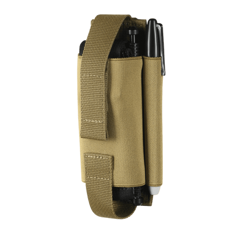 M-Tac Elastisk Tourniquet Pouch Molle Gen.III beigenä Cordura-materiaalista, kuminauha ja merkintäkynätasku, sivunäkymä.
