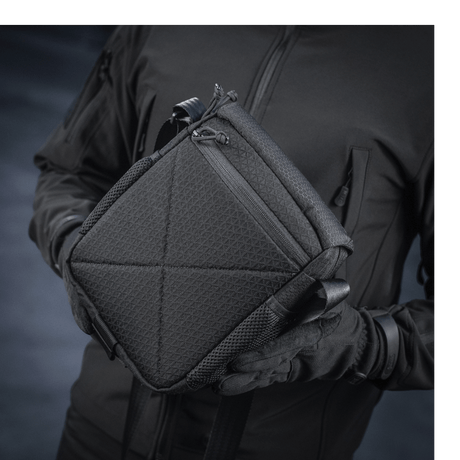 M-Tac Satellite Magnettaske Gen. II Elite Hex, musta Cordura Hex, NIJ-sertifiointi, esitetty galleria-asento 1.