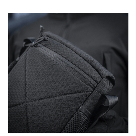 M-Tac Satellite Magnettaske Gen. II Elite Hex, musta Cordura Hex, NIJ-sertifiointi, esitetty galleria-asento 1.