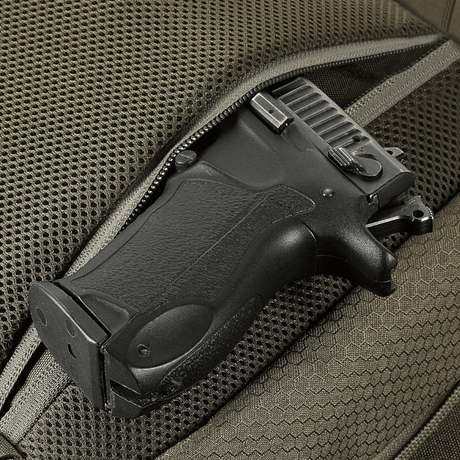M-Tac Magnet XL Taske Elite Hex universaalihölsterillä ja FidLock-järjestelmällä.