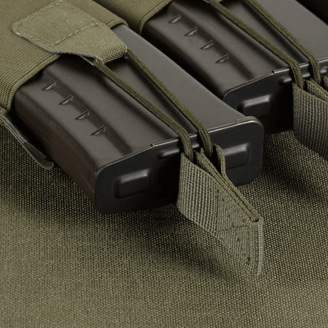 M-Tac Elastinen Triple Magazine Pouch Elite kolmella lippaalla, Cordura 500D, MOLLE-kiinnitys, kompakti kenttäkäyttöön.