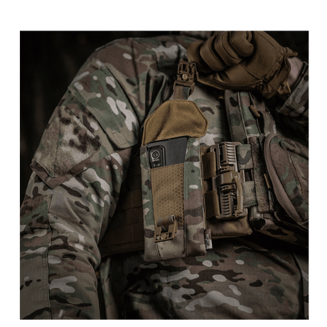 M-Tac Smartphone Lomme Elite Large Hex kestävästä CORDURA HEX -materiaalista, sopii jopa 6,5 tuuman puhelimille WJ-magneettisoljella, maastokuvio.