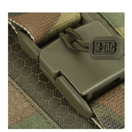 Lähikuva M-Tac Smartphone Lomme Elite Large Hex WJ-magneettisoljella ja CORDURA HEX -kankaalla.
