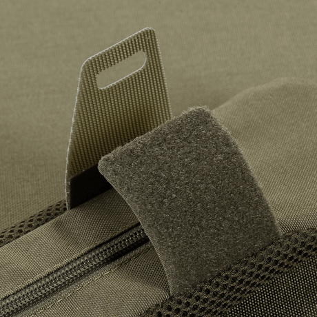 Lähikuva M‑Tac olkahihnan pehmikkeestä 40 mm Elite, robustit Cordura-materiaalit ja 3D-mesh tuuletukseen ja mukavuuteen.