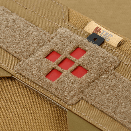 M‑Tac Horizontal Medical Pouch Elite Cordura 500D:llä, YKK AquaGuard -vetoketjulla ja sisäisellä IFAK-järjestäjällä.