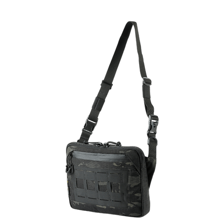 M-Tac Admin-laukku Elite valmistettu kestävästä Cordura 500D:stä, säädettävä olkahihna ja laadukkaat vetoketjut, sopii päivittäiseen käyttöön