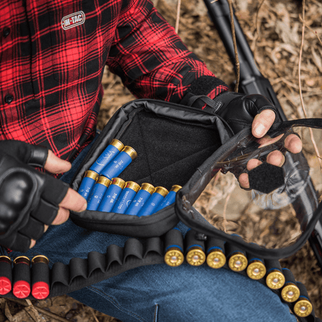 M-Tac Utility Organizer Slim Elite käytössä patruunoiden säilytykseen, Cordura 500D -rakenne ja PVC-läpinäkyvä etuseinä