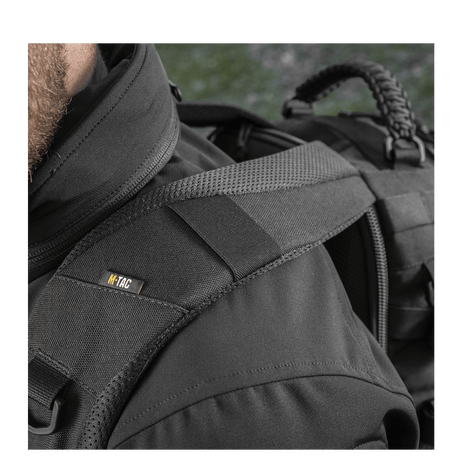Yksityiskohtakuva M-Tac Mission Pack Elite -repusta, Cordura 1000D ja MOLLE LASER CUT-system, lisää toiminnallisuutta.