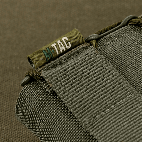 M‑Tac Mag Pouch Kolchan AK/AR:lle Cordura-materiaalista, MOLLE-kiinnitys turvalliseen lippaiden säilytykseen.
