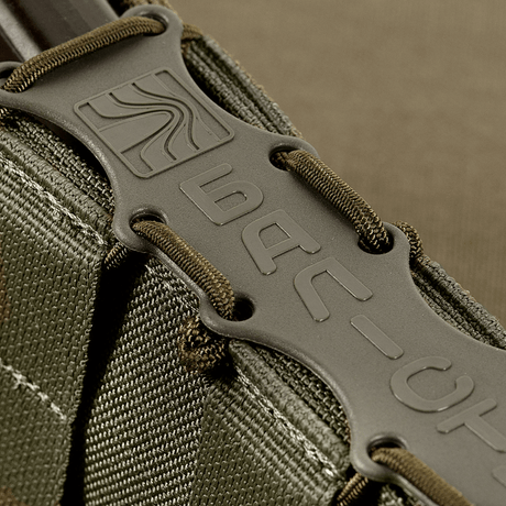 M‑Tac Mag Pouch Kolchan AK/AR:lle, kestävä Cordura 1000D ja MOLLE-kiinnitys, yksityiskohtainen näkymä.