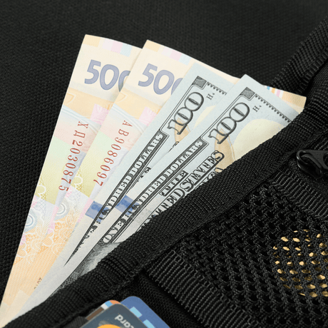 M-Tac Pung Elite Gen.II Hex näyttää käteistä Cordura Hex 1000D -osiosta, sopii käteisen ja korttien järjestämiseen.