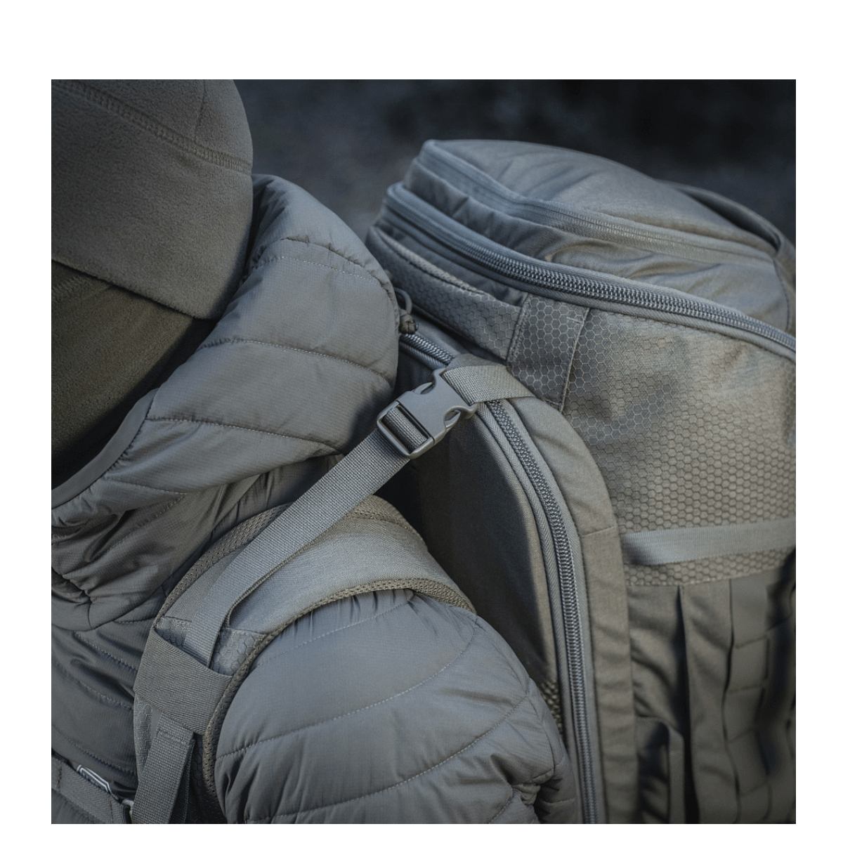 M-Tac Rygsæk Large Elite Hex Gen. IV ergonomisk designet med holdbare Cordura materialer, stilfuld og funktionel til våbenbæring