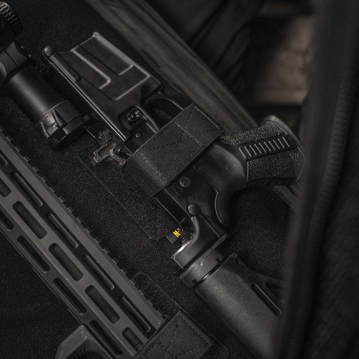 M‑Tac Indlæg til Rygsæk (3 stk) med justerbare indlæg til våbenkasser og Velcro-fastgørelse til AR‑15 og AK karbiner.