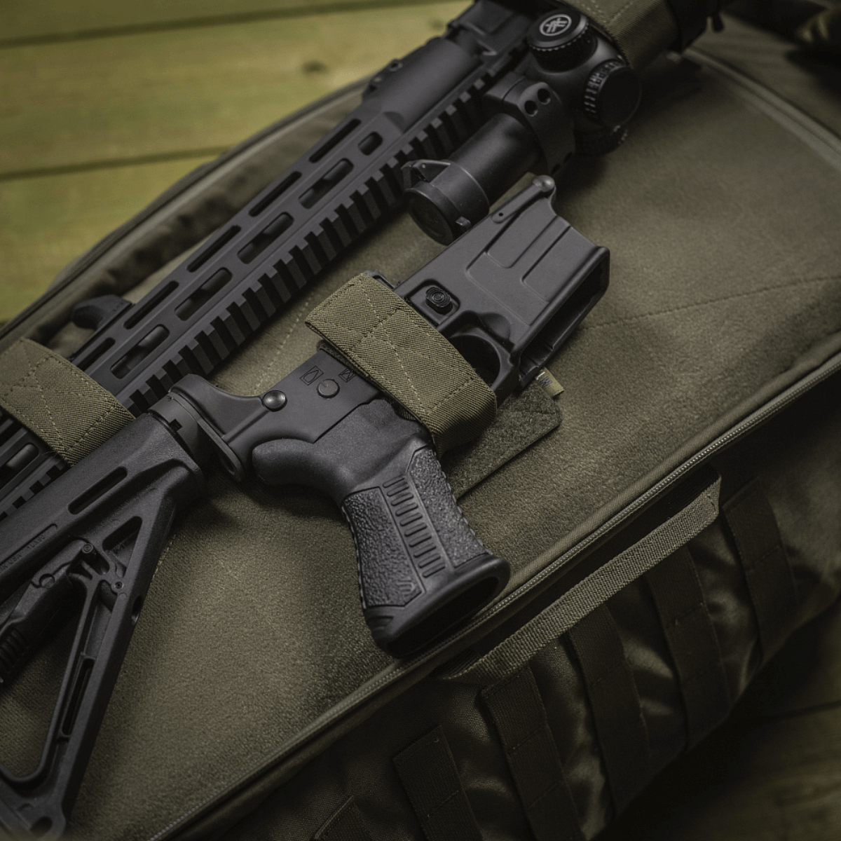 M‑Tac Indlæg til Rygsæk (3 stk) med våbenkassejustering til AR‑15 og AK karbiner, designet til at sikre udstyr med Velcro-fastgørelse.