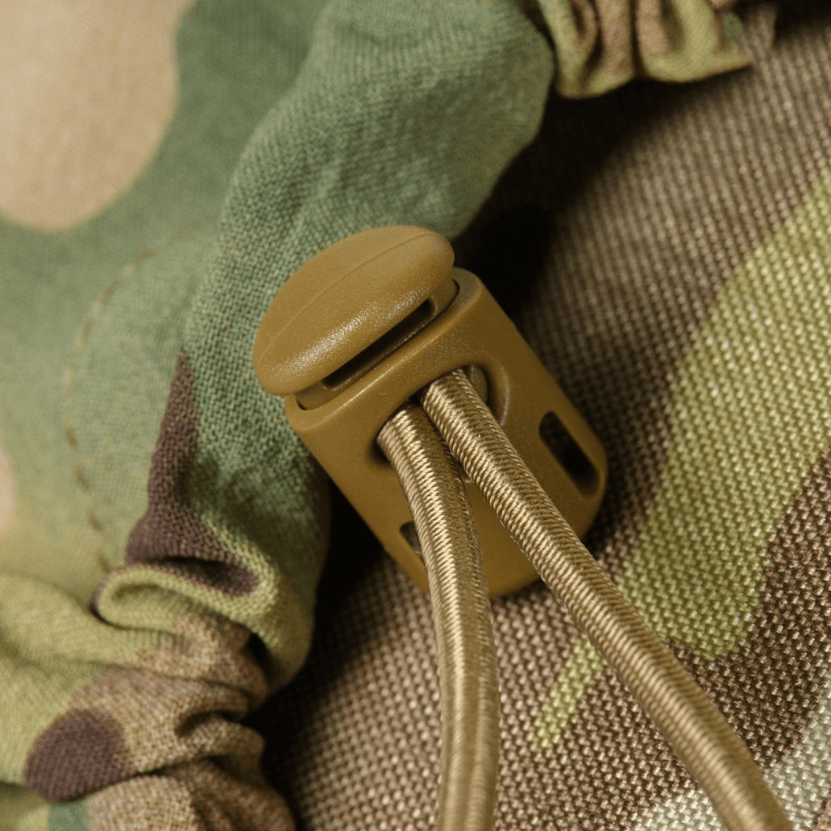 Detalje af M-Tac STURM Elite Rygsæk med Cordura og snorstrammer