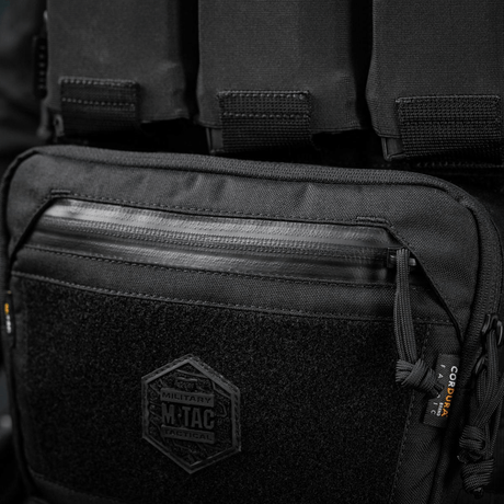 M-Tac Large Elite Gen.II Skuldertaske med Cordura 500D-materiale og YKK lynlåse, velegnet til taktisk brug og daglig udstyrsorganisering.