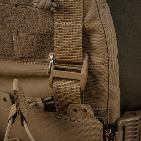 M-Tac etupaneeli Cuirass QRS Plate Carrier 3 lipasta kestävästä materiaalista, NIJ-sertifiointi, toiminnallinen muotoilu, galleria-asema 1.