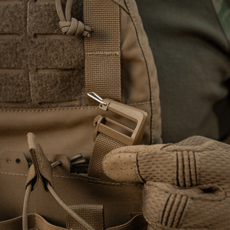M-Tac etupaneeli Cuirass QRS Plate Carrier 3 lipasta kestävästä materiaalista, NIJ-sertifiointi, toiminnallinen muotoilu, galleria-asema 1.