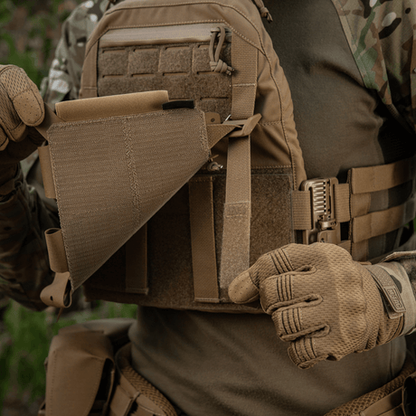 M-Tac etupaneeli Cuirass QRS Plate Carrier 3 lipasta elastisesta materiaalista, NIJ-sertifiointi, taktinen ja toiminnallinen muotoilu, galleria-asema 1.