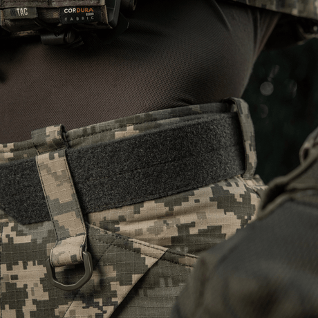 M‑Tac Internal Tiger -vyö Cordura 500D:stä, velcro-kiinnitys, sopii sotilaskäyttöön taktisen varustuksen kanssa, nähty maastopuvussa.