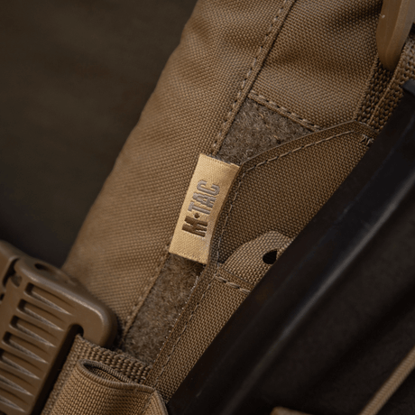 M-Tac etupaneeli Plate Carrier Cuirass QRS:lle, 4 lipasta, kestävä materiaali joustavilla hihnoilla, NIJ-sertifiointi, galleria, sijainti 1.