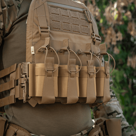 M-Tac etupaneeli Plate Carrier Cuirass QRS:lle, 4 lipasta, elastista materiaalia, NIJ-sertifiointi, galleria, sijainti 1.