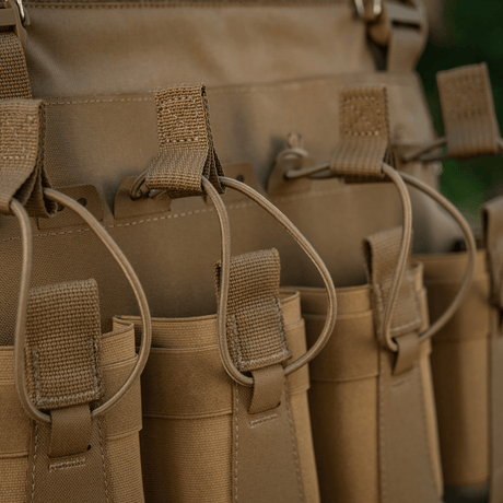 M-Tac etupaneeli Plate Carrier Cuirass QRS:lle, 4 lipasta, elastista materiaalia, NIJ-sertifiointi, galleria, sijainti 1.
