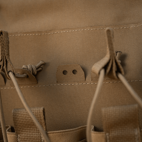 M-Tac etupaneeli Plate Carrier Cuirass QRS:lle, 4 lipasta, kestävä elastinen materiaali, NIJ-sertifiointi, galleria, sijainti 1.