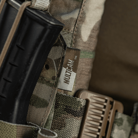 M-Tac etupaneeli Plate Carrier Cuirass QRS:lle, 4 lipasta, multicam-elastista materiaalia, NIJ-sertifiointi, galleria, sijainti 1.
