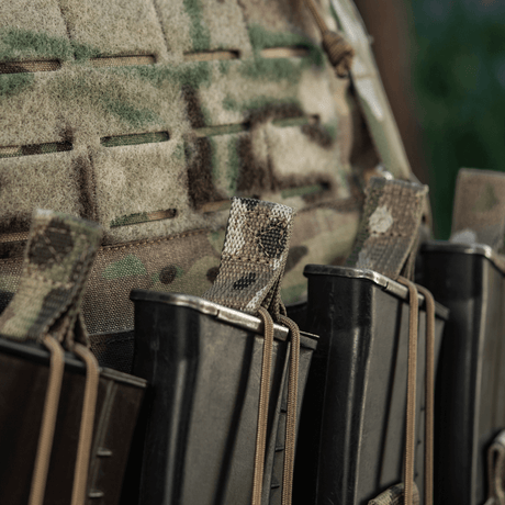 M-Tac etupaneeli Plate Carrier Cuirass QRS:lle, 4 lipasta, maastokuvioista elastista materiaalia, NIJ-sertifiointi, galleria, sijainti 1.