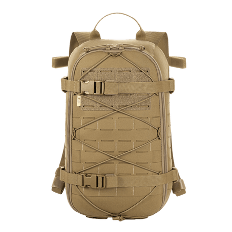 M-Tac reppu Sturm Elite Gen.II kulutusta kestävästä Cordurasta, MOLLE-järjestelmällä, joustonarulla ja sisäänrakennetulla juomajärjestelmällä ulkoseikkailuihin.