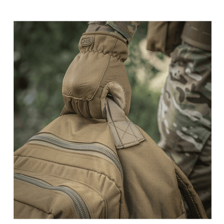 M-Tac Large Assault Pack -reppu MOLLE-järjestelmällä ja säädettävillä remmeillä, sopii kaupunkikäyttöön ja lyhyille retkille.