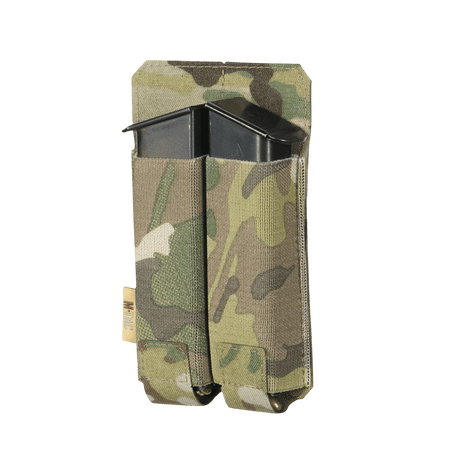 M-Tac Double Magazine Pouch APS Laser Cut Cordurasta kahdelle APS-lippaalle, kevyt ja kompakti, elastinen varmistus.