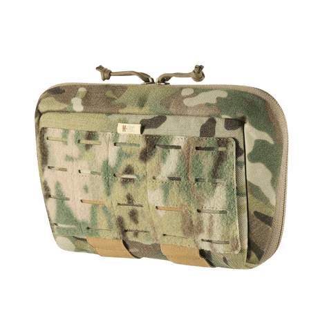 M-Tac Admin Pouch Large Elite Cordura 500D:stä. Laukku Laser Cut -tarrapaneelilla, täydellinen taktisiin varusteisiin ja modulaariseen säilytykseen.